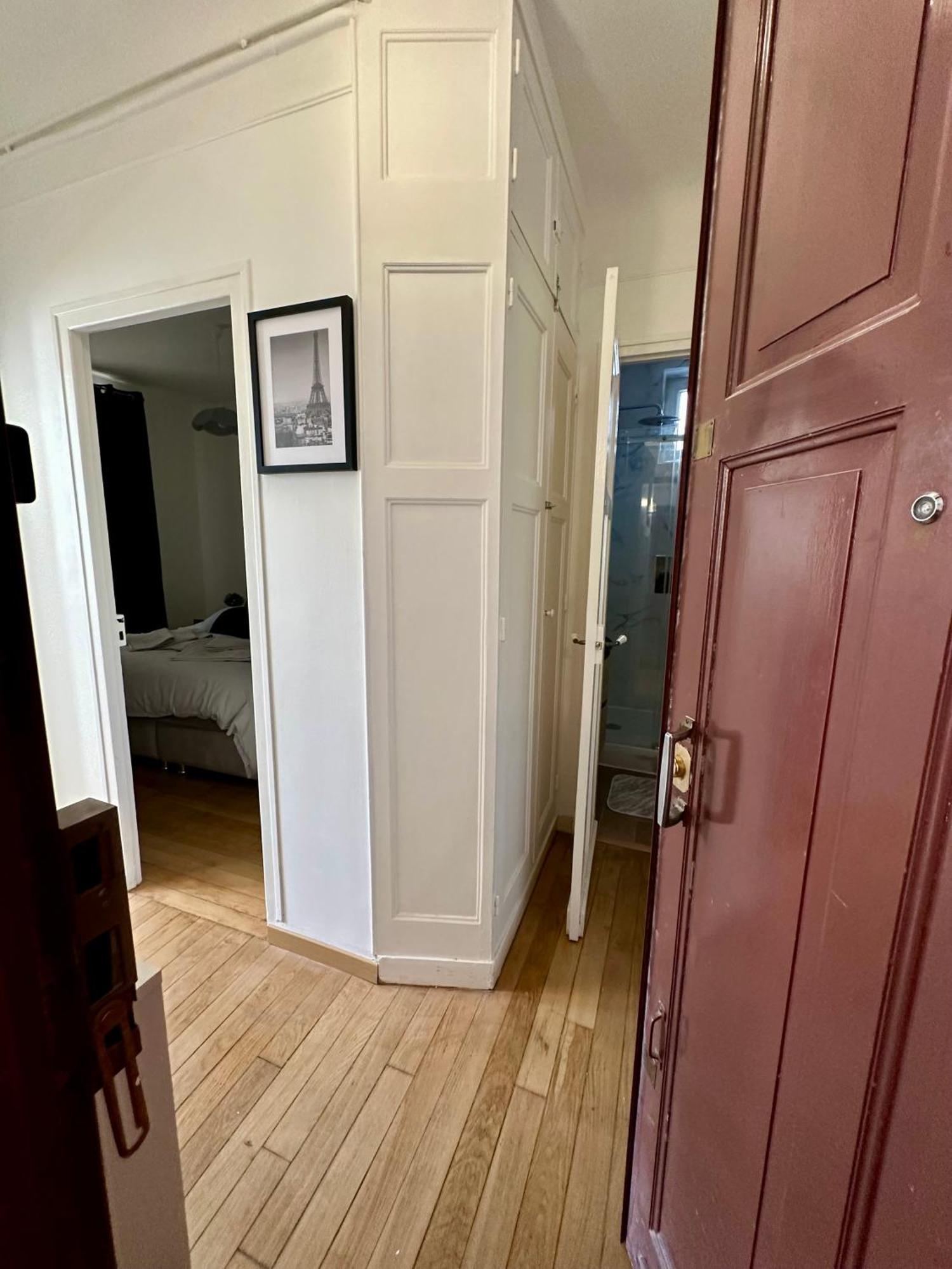 Moderne Entier Paris-le Bourget Et Cdg Apartment