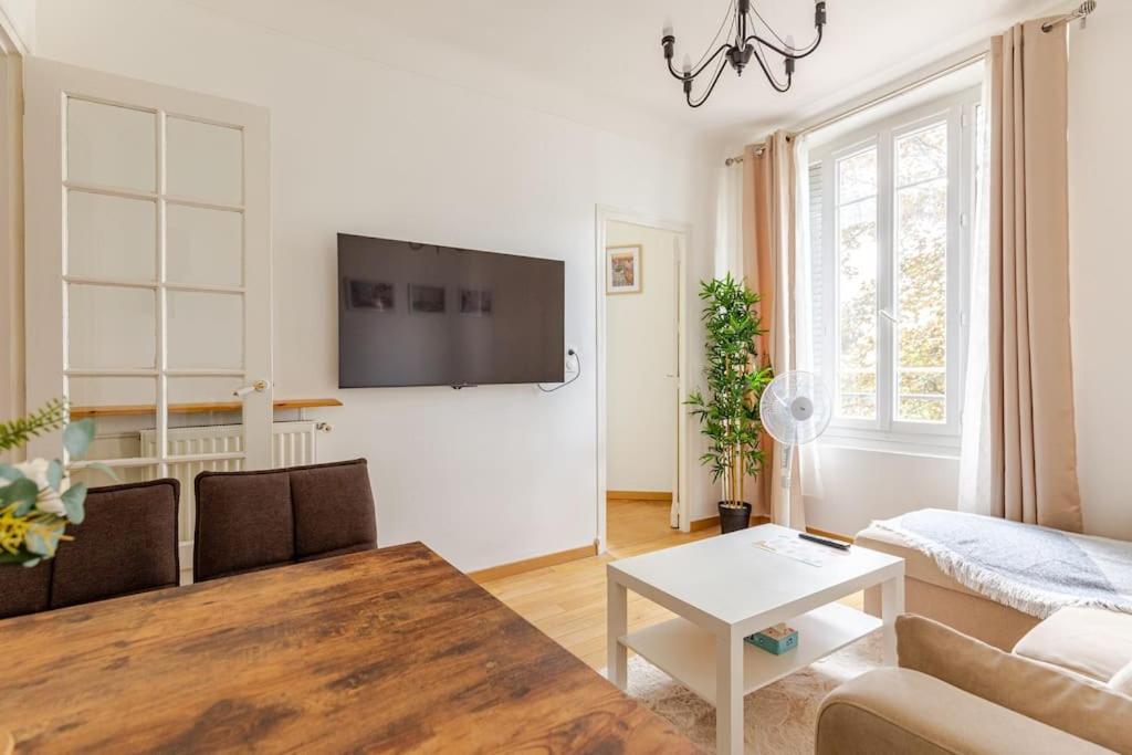 Moderne Entier Paris-le Bourget Et Cdg Appartement *